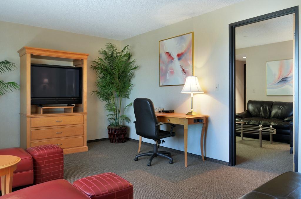 Red Lion Hotel Denver Southeast Aurora Habitación foto